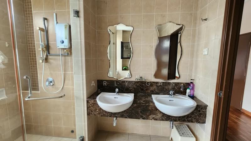 Terraced House for Sale in Kota Kemuning (Shah Alam) - Pearly Gan - Bathroom - PropertyGuru.com.my