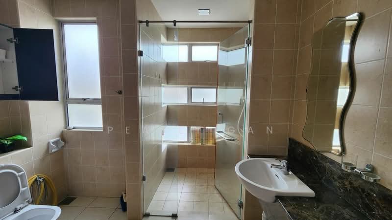 Terraced House for Sale in Kota Kemuning (Shah Alam) - Pearly Gan - Bathroom - PropertyGuru.com.my
