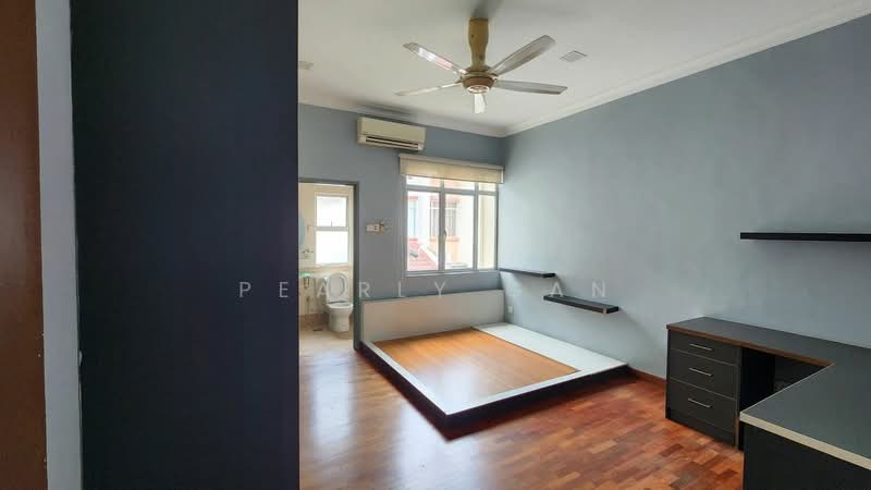 Terraced House for Sale in Kota Kemuning (Shah Alam) - Pearly Gan - Bedroom - PropertyGuru.com.my