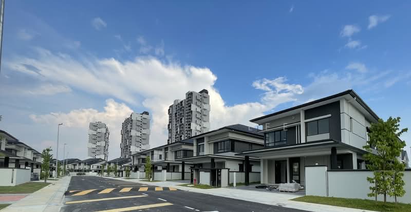 Rumah Berkembar untuk Dijual di Bandar Tropicana Aman (Telok Panglima Garang) - Zi Ying Lee - PropertyGuru.com.my
