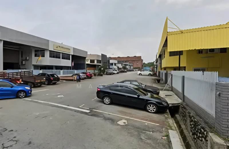 Terrace Factory for Rent in Taman Universiti (Skudai) - May Low - Exterior - PropertyGuru.com.my
