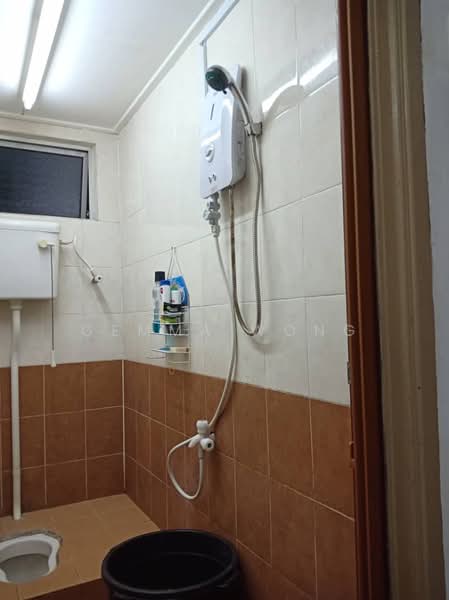 Shop for Sale in Gelang Patah (Johor) - Gemma Wong - Bathroom - PropertyGuru.com.my