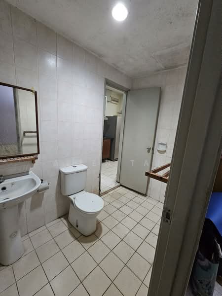 Service Residence for Sale at Millennium Place @ Millennium Square - Allen Tan - Bathroom - PropertyGuru.com.my