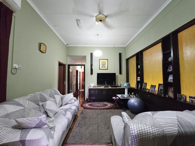Semi-Detached House for Sale in Petaling Jaya (Selangor) - Reni Lim - PropertyGuru.com.my