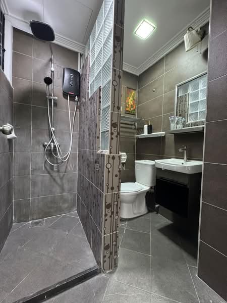Plaza Berjaya untuk Untuk Disewa - RM 4,500 /bulan, Mac 2026 - Bathroom - PropertyGuru.com.my