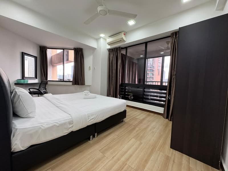 Plaza Berjaya untuk Untuk Disewa - RM 4,500 /bulan, Mac 2026 - Bedroom - PropertyGuru.com.my