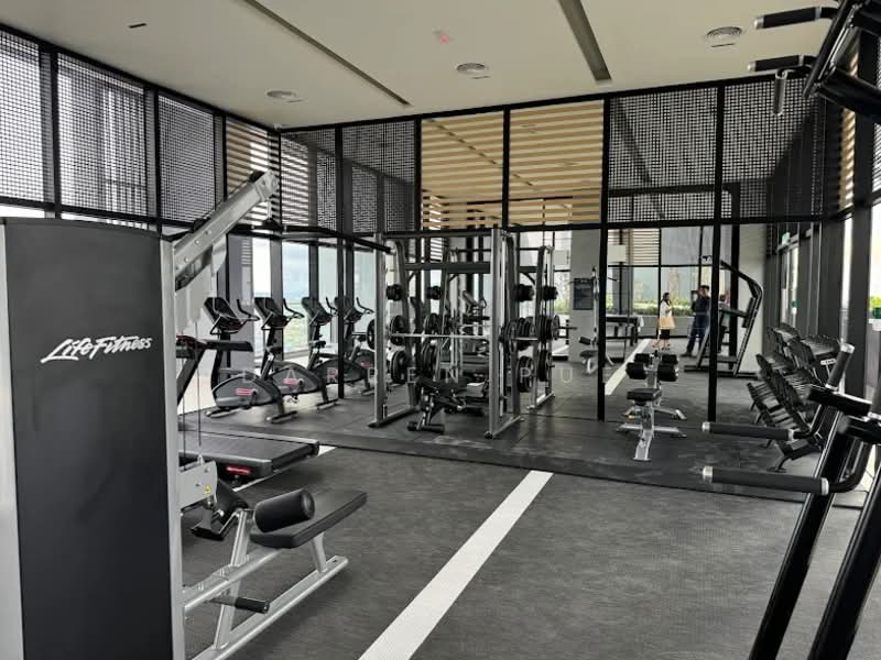 Service Residence for Sale at 8th & Stellar - Darren Pue - Gym - PropertyGuru.com.my