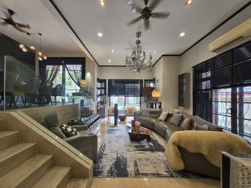 Rumah Teres 2-Tingkat untuk Dijual di Shah Alam (Selangor) - Jin Ooi - Living Room - PropertyGuru.com.my