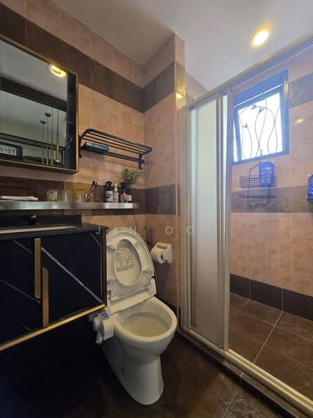 Rumah Teres 2-Tingkat untuk Dijual di Shah Alam (Selangor) - Jin Ooi - Bathroom - PropertyGuru.com.my