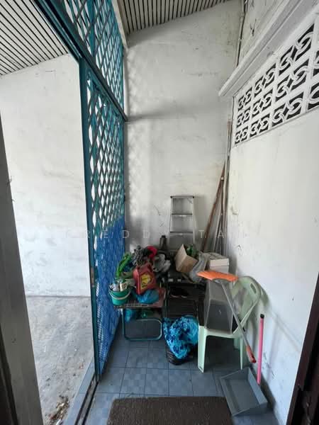 For Sale - Kampung Jawa