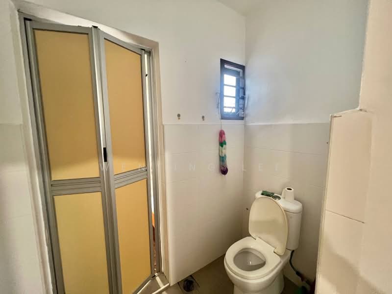 2-storey Terraced House for Sale in Permas Jaya (Johor Bahru) - Wenting Lee - Bathroom - PropertyGuru.com.my