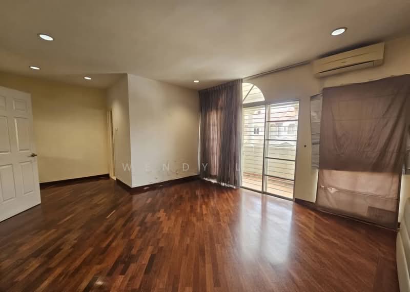 2-storey Terraced House for Sale in Bandar Puteri Puchong (Puchong) - Wendy Lee - Living Room - PropertyGuru.com.my