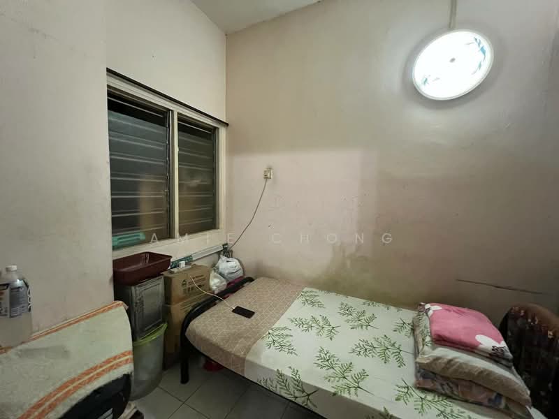 Untuk Dijual - Tasek Freehold Double Storey Terrace House For Sale