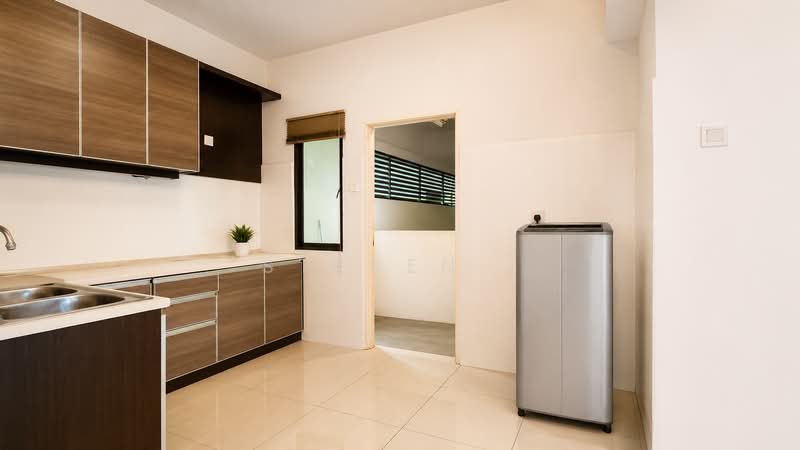 Kondominium untuk Dijual di Kinta Riverfront Hotel & Suites - Steven . - Kitchen - PropertyGuru.com.my