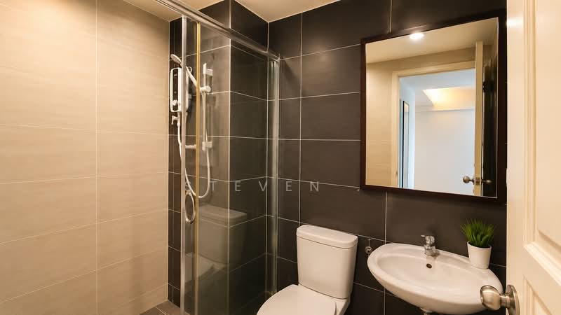 Kondominium untuk Dijual di Kinta Riverfront Hotel & Suites - Steven . - Bathroom - PropertyGuru.com.my