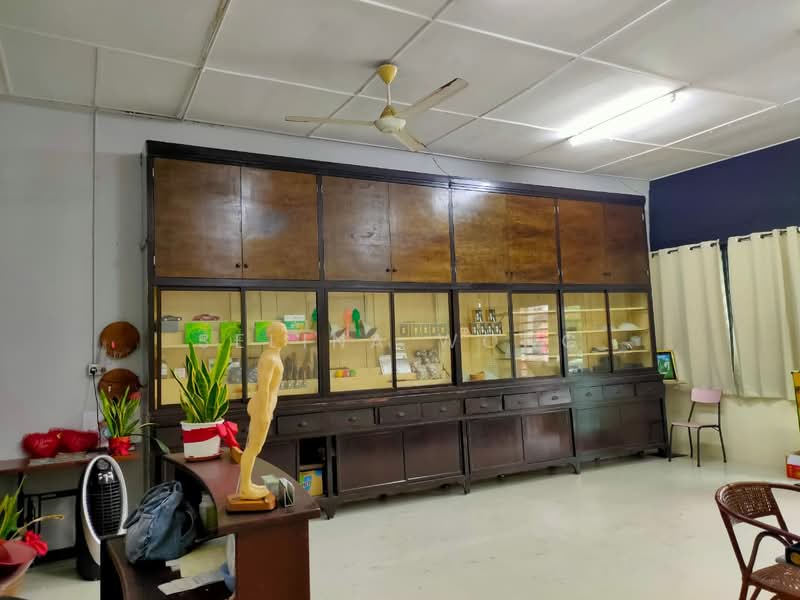 Banglo Komersial untuk Dijual di Bukit Merah (Lahat) - Selina Wong - Interior - PropertyGuru.com.my