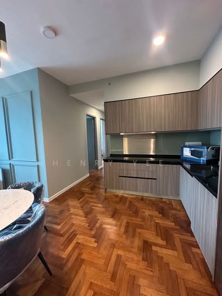 Bloomsvale Menara Vista Petaling untuk Untuk Disewa - RM 3,300 /bulan, Mac 2026 - Kitchen - PropertyGuru.com.my