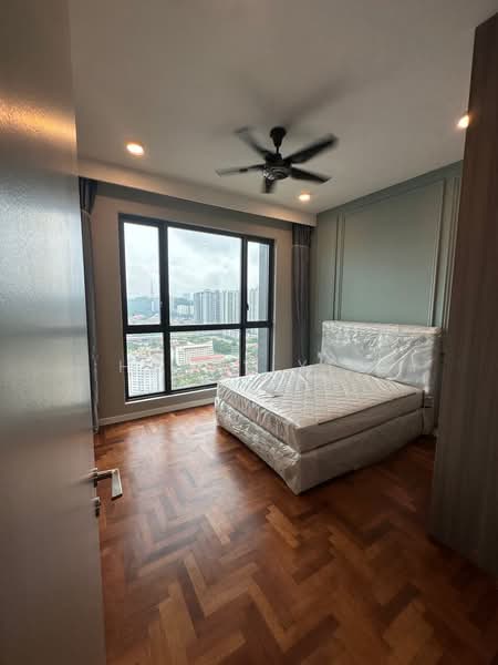Bloomsvale Menara Vista Petaling untuk Untuk Disewa - RM 3,300 /bulan, Mac 2026 - Bedroom - PropertyGuru.com.my