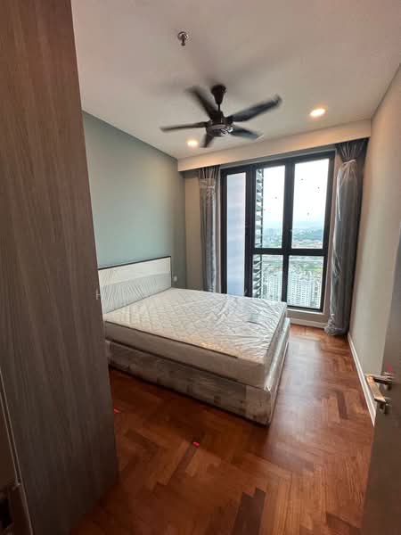 Bloomsvale Menara Vista Petaling untuk Untuk Disewa - RM 3,300 /bulan, Mac 2026 - Bedroom - PropertyGuru.com.my