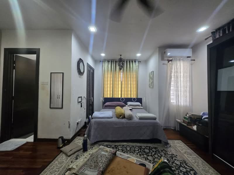 Rumah Teres 2.5-Tingkat untuk Dijual di Shah Alam (Selangor) - Jin Ooi - Bedroom - PropertyGuru.com.my
