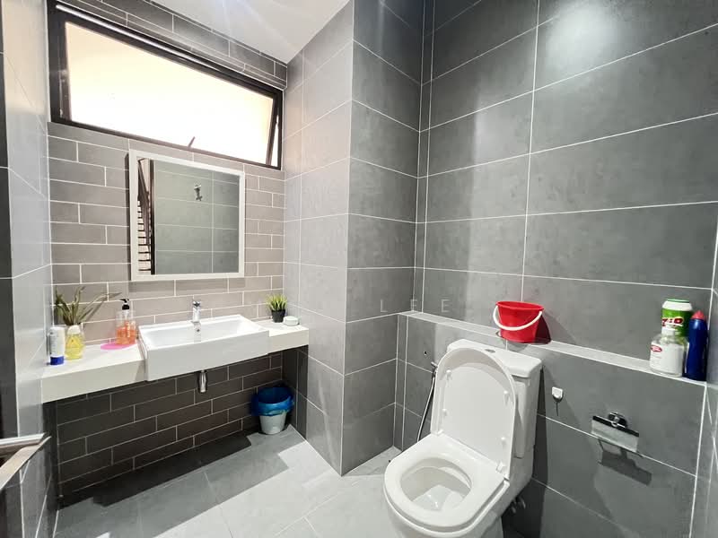 Bandar Kinrara untuk Untuk Dijual - RM 2,990,000, Apr 2026 - Bathroom - PropertyGuru.com.my