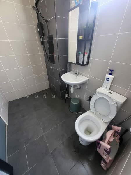 Rumah Teres 2 Tingkat untuk Dijual di Bandar Seri Alam (Masai) - Wong Ouray - PropertyGuru.com.my