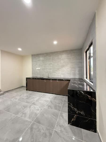 Single Storey Terrace Taman Abad untuk Untuk Disewa - RM 3,000 /bulan, Mac 2026 - Kitchen - PropertyGuru.com.my