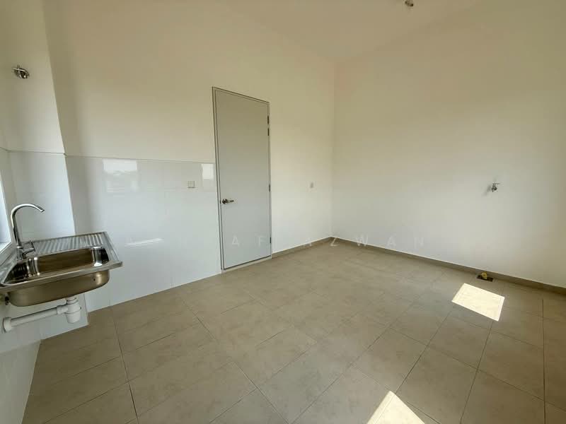 Semi-Detached House for Sale in Sungai Buloh (Selangor) - Ashraf Azwan - Kitchen - PropertyGuru.com.my