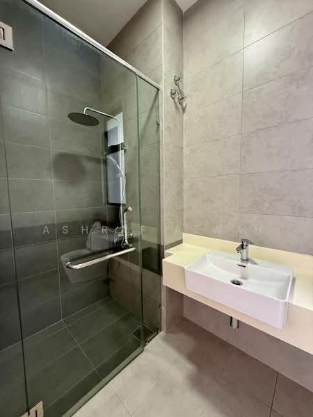 Semi-Detached House for Sale in Sungai Buloh (Selangor) - Ashraf Azwan - Bathroom - PropertyGuru.com.my