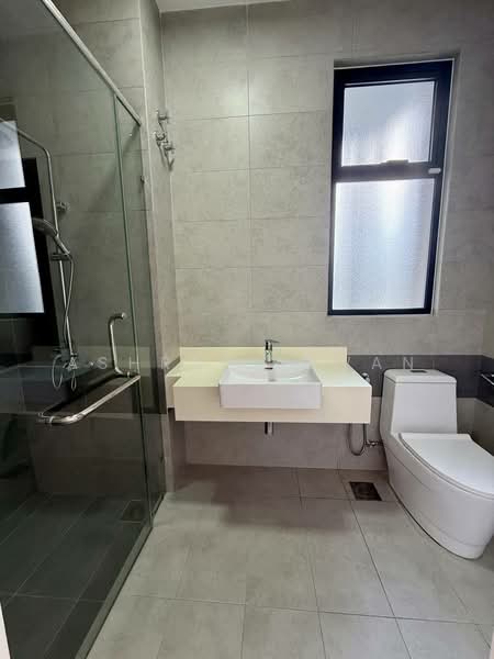 Semi-Detached House for Sale in Sungai Buloh (Selangor) - Ashraf Azwan - Bathroom - PropertyGuru.com.my