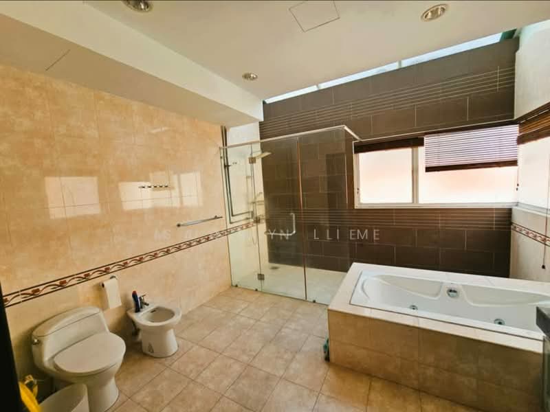 Semi-Detached House for Sale in Damansara Legenda (Petaling Jaya) - Sunny Lim - Bathroom - PropertyGuru.com.my