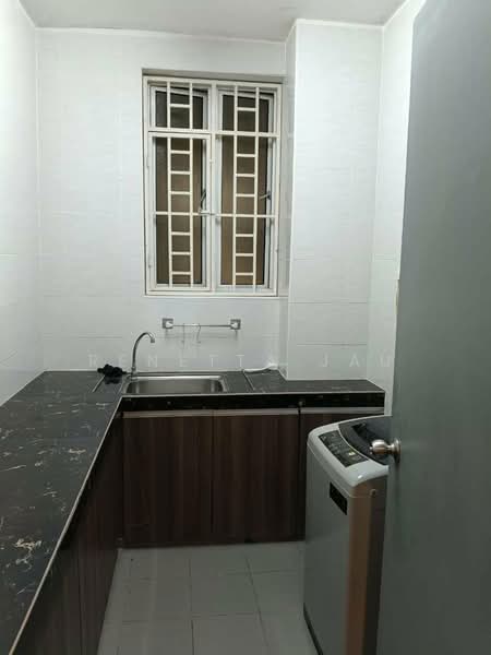Platinum Lake PV 16 untuk Untuk Disewa - RM 2,700 /bulan, Mac 2026 - Kitchen - PropertyGuru.com.my