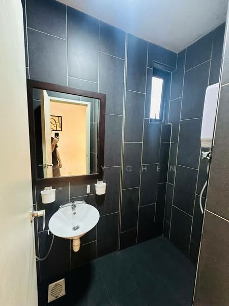 Service Residence for Rent at Cube 8 Teens - Kelly Chen - Bathroom - PropertyGuru.com.my