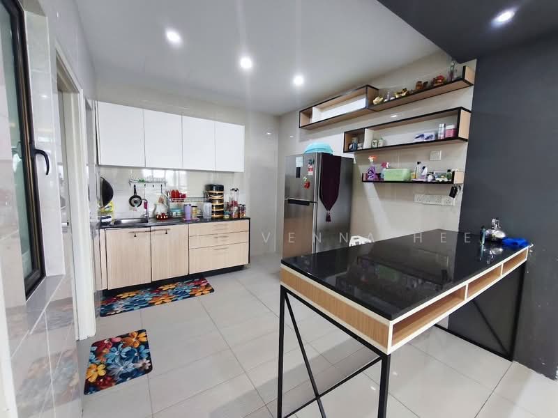 Condominium for Sale at Atmosfera Kondominium - Valerie Venna Hee - Kitchen - PropertyGuru.com.my