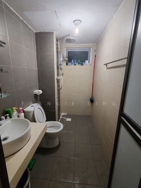 Condominium for Sale at First Residence (Residensi Unggul) - Frankie Sing - Bathroom - PropertyGuru.com.my