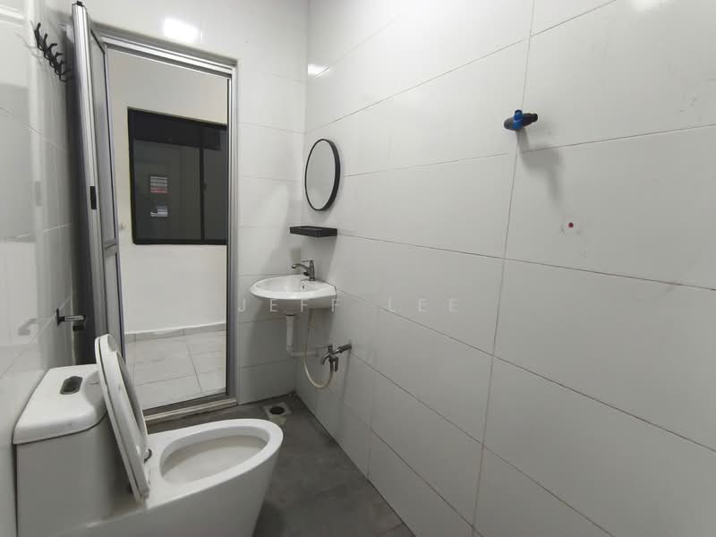 Tun Aminah untuk Untuk Dijual - RM 560,000, Apr 2026 - Bathroom - PropertyGuru.com.my