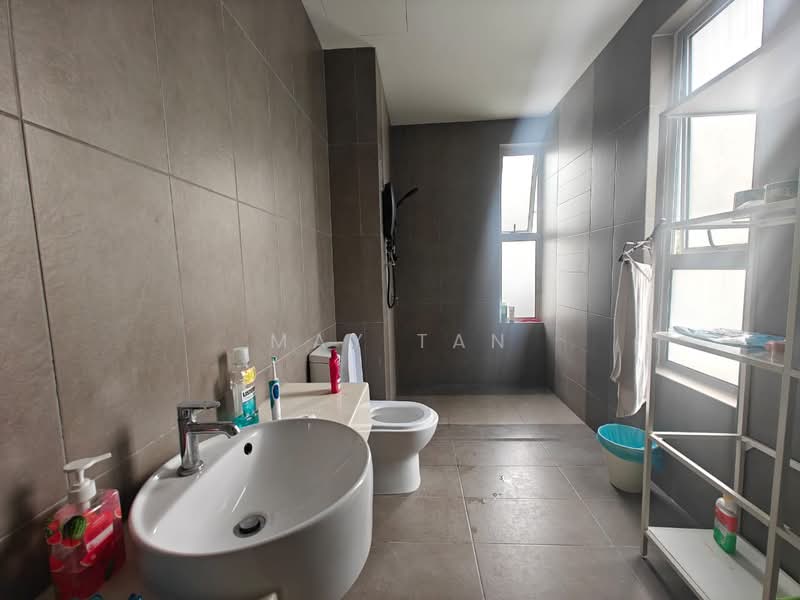 Townhouse for Sale in Kajang (Selangor) - May Tan - Bathroom - PropertyGuru.com.my