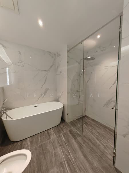 Core Residence @ TRX untuk Untuk Disewa - RM 5,800 /bulan, Apr 2026 - Bathroom - PropertyGuru.com.my