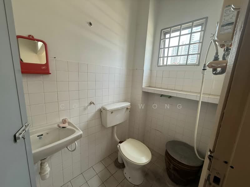 2-storey Terraced House for Sale in Taman Cheras Perdana (Cheras) - Connie Wong - Bathroom - PropertyGuru.com.my