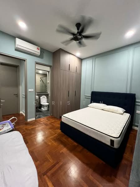 Service Residence for Sale at Bloomsvale Menara Vista Petaling - Chris Tan - Bedroom - PropertyGuru.com.my