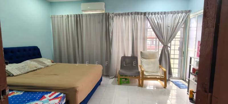 2-storey Terraced House for Sale in Skudai (Johor) - Jeff Lee - Bedroom - PropertyGuru.com.my