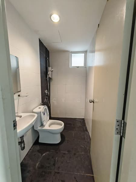 Service Residence for Sale at Pacific Place - Tracy Chai - Bathroom - PropertyGuru.com.my