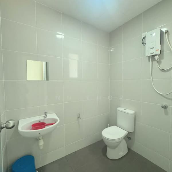 Townhouse for Rent in Seberang Perai (Penang) - Ann Khor - Bathroom - PropertyGuru.com.my