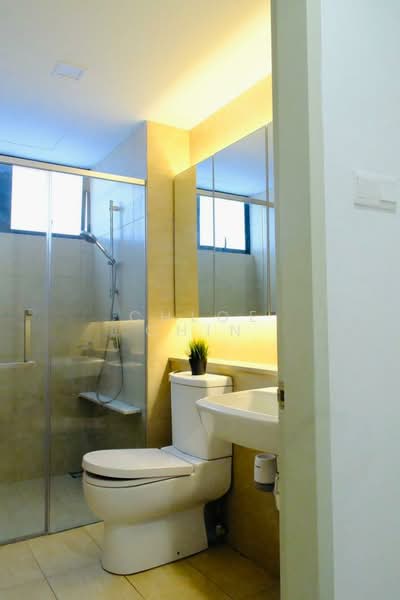 Condominium for Sale at The WaterEdge (Pinggiran Air) - Chloe Chin - Bathroom - PropertyGuru.com.my