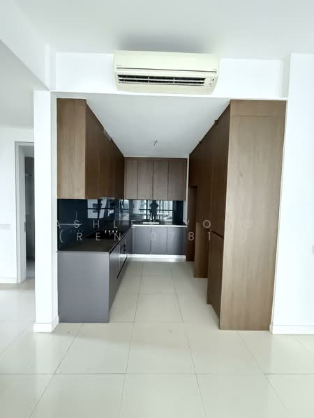 Condominium for Sale at Grand Medini - Ashley Yong (REN 07812) - Kitchen - PropertyGuru.com.my