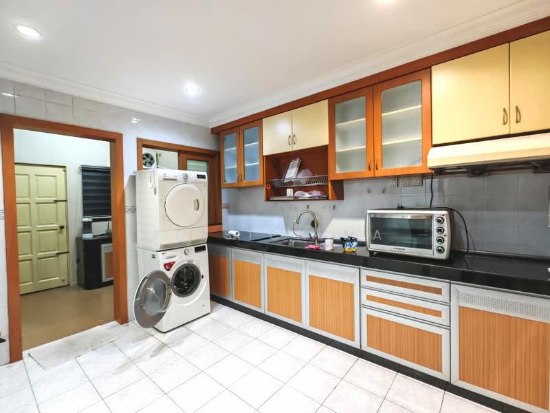 2-storey Terraced House for Rent in Permas Jaya (Johor Bahru) - Jessica Ma - Kitchen - PropertyGuru.com.my