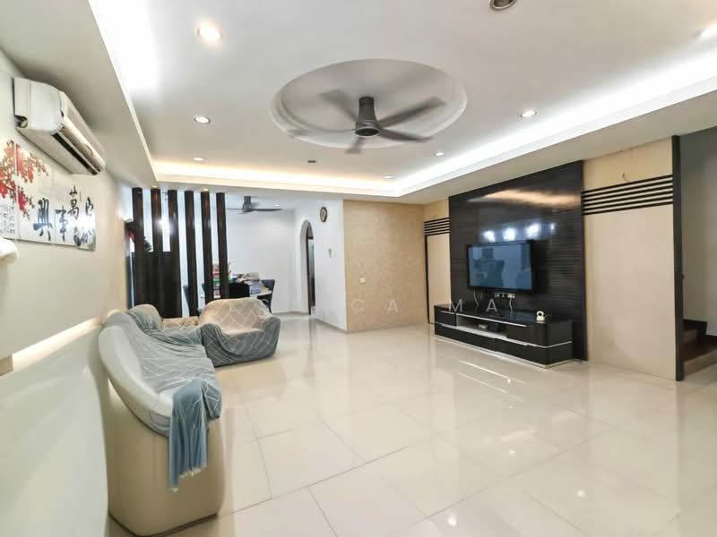 2-storey Terraced House for Rent in Permas Jaya (Johor Bahru) - Jessica Ma - Living Room - PropertyGuru.com.my