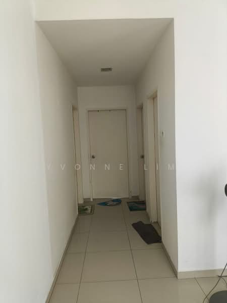 Condominium for Sale at Fairway Suites - Yvonne Lim - Corridor - PropertyGuru.com.my