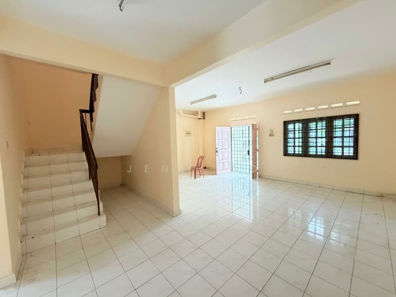 2-storey Terraced House for Sale in Bandar Selesa Jaya (Skudai) - Jeny Loo - Interior - PropertyGuru.com.my