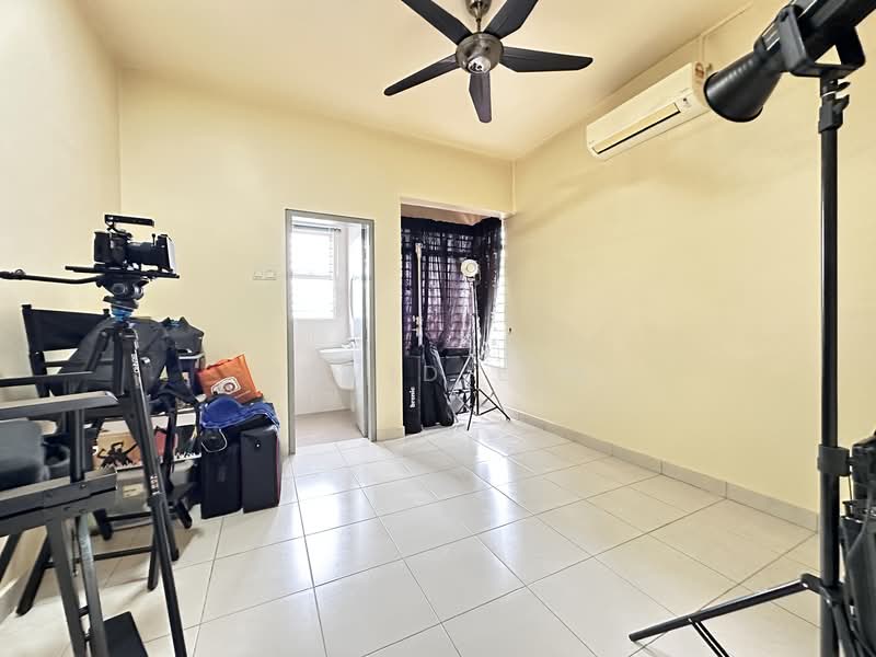 Rumah Teres 2 Tingkat untuk Dijual di Kota Emerald (Rawang) - David Lim - Interior - PropertyGuru.com.my